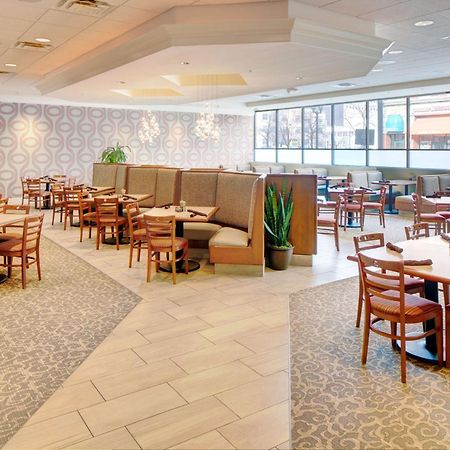 Doubletree By Hilton Milwaukee Downtown Hotel Kültér fotó