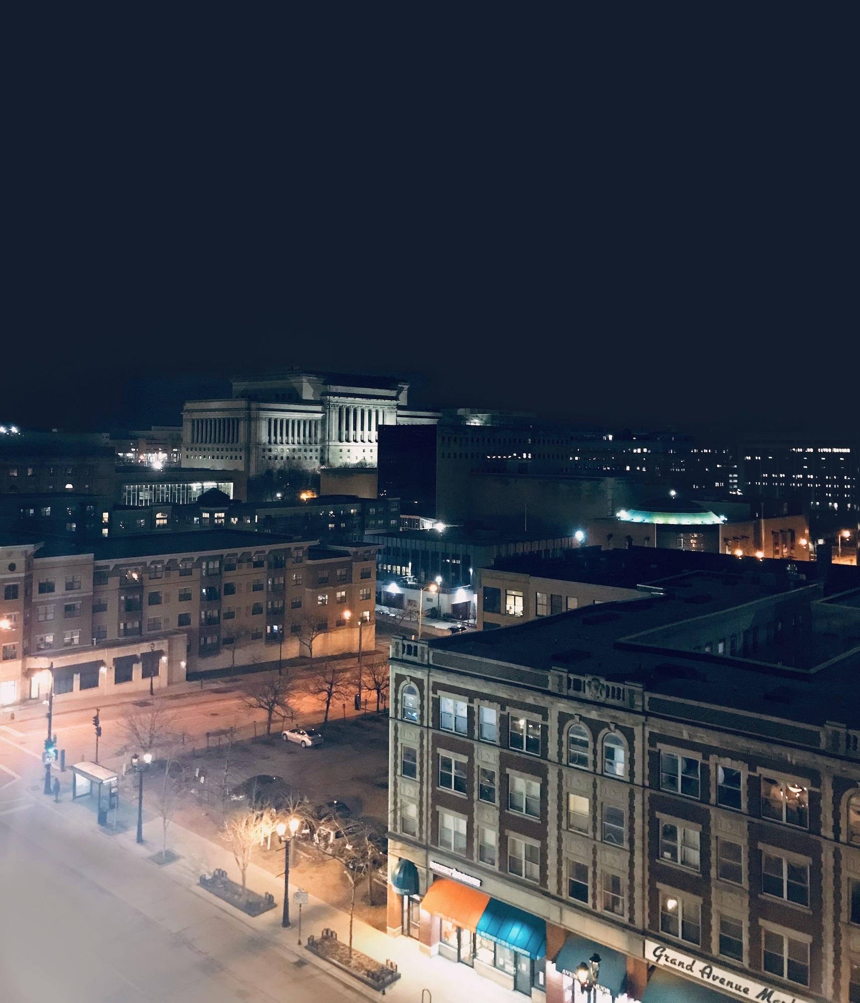 Doubletree By Hilton Milwaukee Downtown Hotel Kültér fotó
