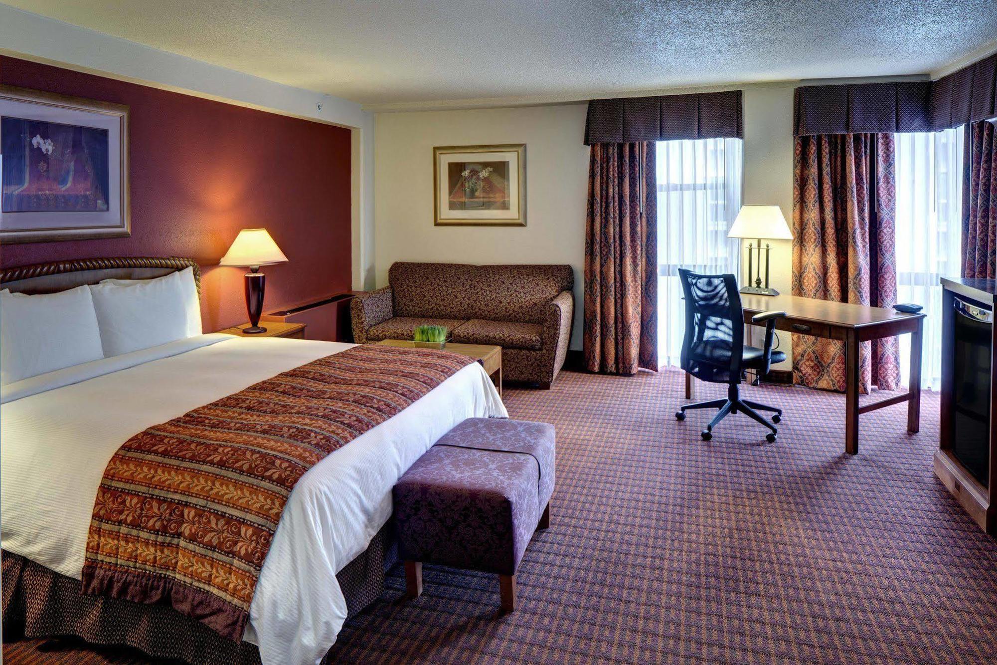 Doubletree By Hilton Milwaukee Downtown Hotel Kültér fotó
